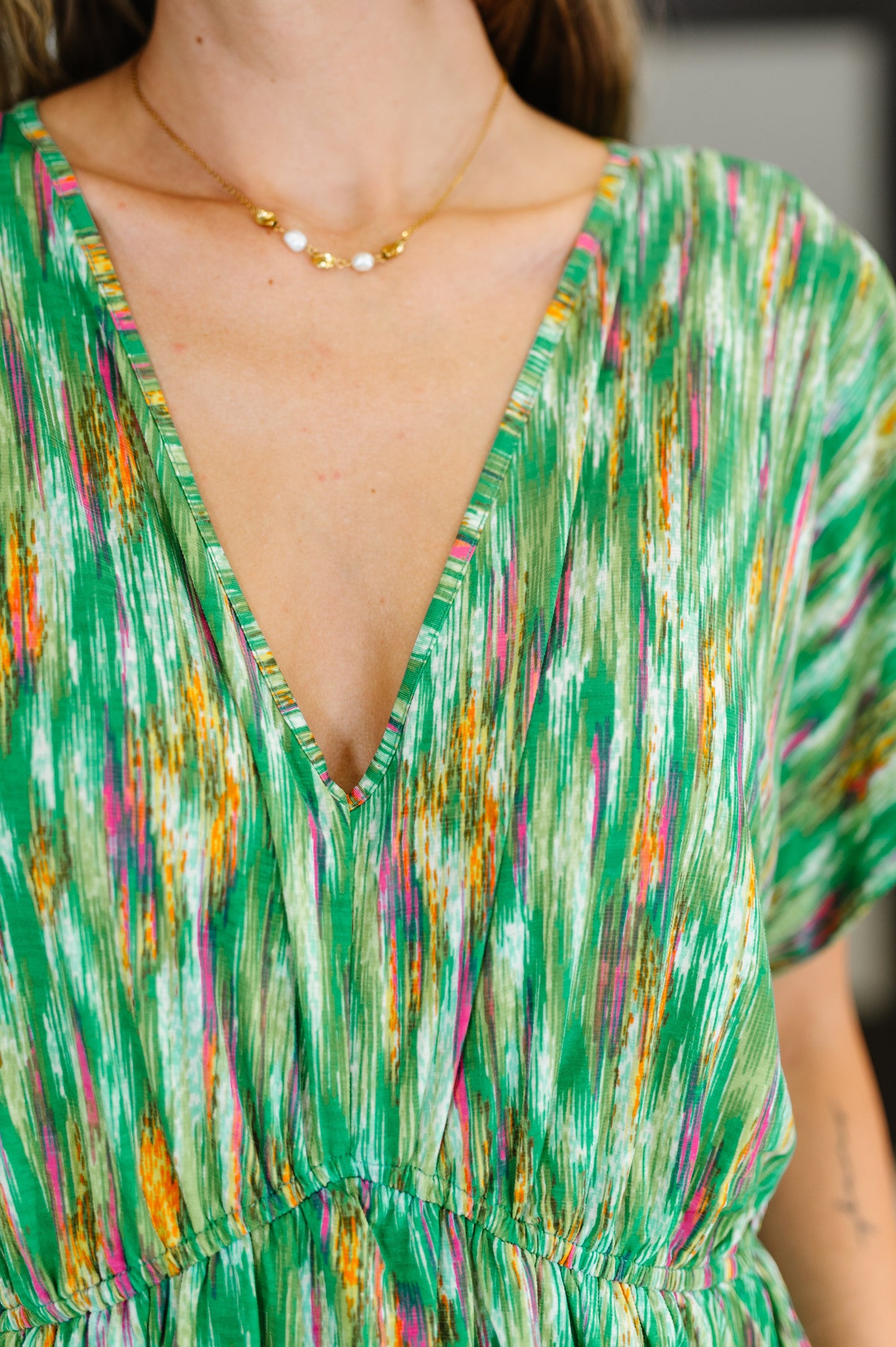 Chic Repeat V-Neck Dress in Multi-Color